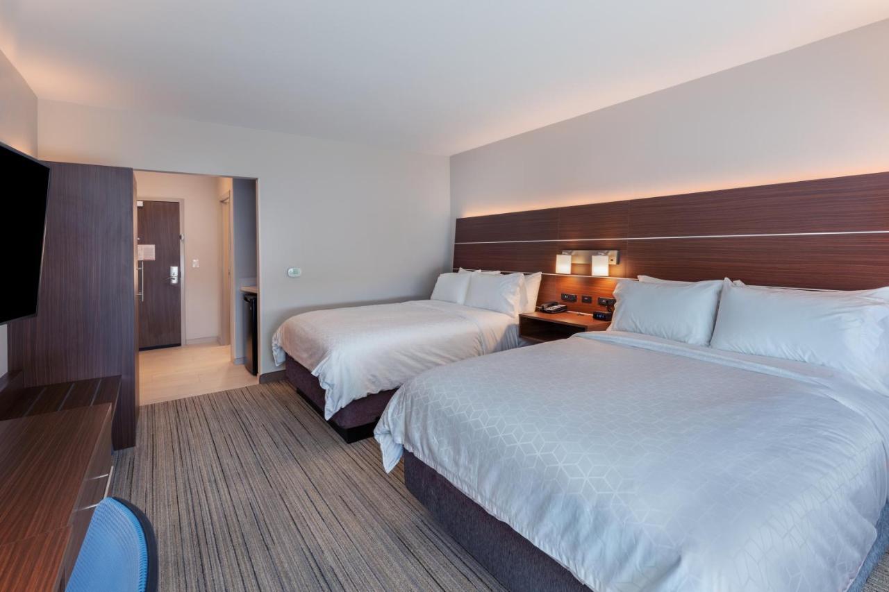 Holiday Inn Express & Suites - Parsons By Ihg Exterior photo